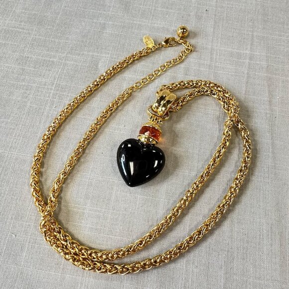 Vintage Joan Rivers 18K Gold Plated Black Heart Pendant Necklace - Picture 6 of 13